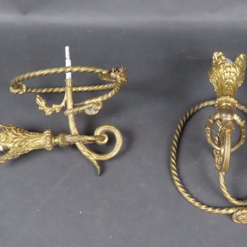 Null Pair of single-light ormolu sconces with rope decoration (H: 21.5 cm)