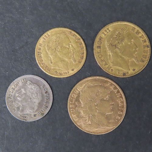 Null 一批硬币，包括 ： 
- 1枚10法郎拿破仑三世金币1867 BB
- 1枚金币 10F Coq de Chaplain 1906
- 1枚5F金币拿&hellip;