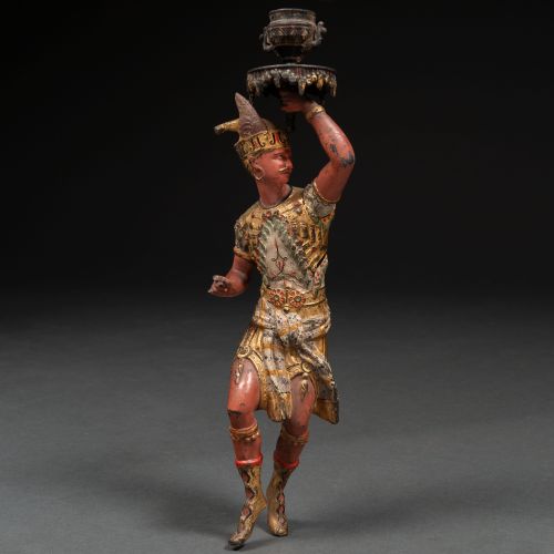 Null Candeliere a forma di figura orientale in bronzo policromo. XIX secolo
37 x&hellip;