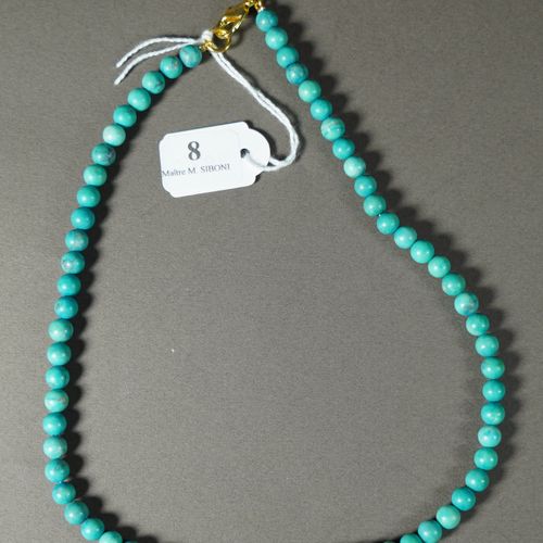 Null 8- Collier en perles de turquoise