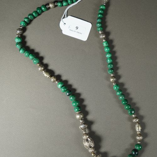 Null 9- Sautoir ethnique en malachite et perles argent