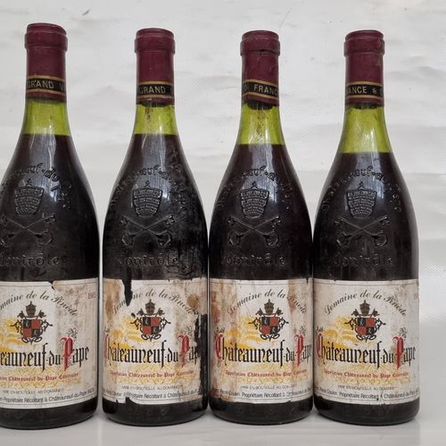 Null 4 B CHÂTEAUNEUF-DU-PAPE Rouge 1983 Domaine de la Pinède (4 cm ou mieux; e.T&hellip;