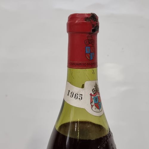 Null 1 B CHÂTEAUNEUF-DU-PAPE Rouge 1965 Domaine de Beaurenard (6,2 cm; étiquette&hellip;