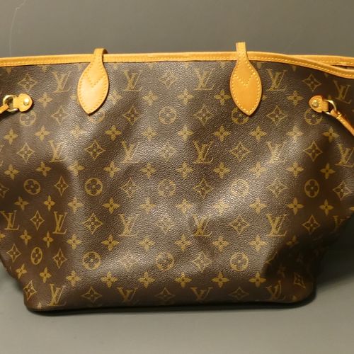 Null Sac Louis Vuitton modèle Neverfull en toile monogram