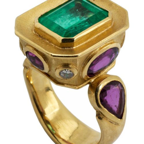 Smaragd-Rubin-Brillantring Larghezza dell'anello: 55. 
Dimensioni della testa de&hellip;