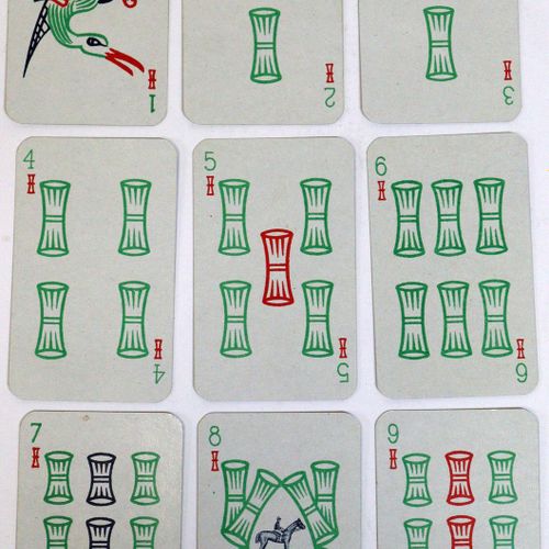 Mah-Jongg. (jeu de cartes). Vienne, Piatnik (env. 1930). Avec 144 cartes à jouer&hellip;