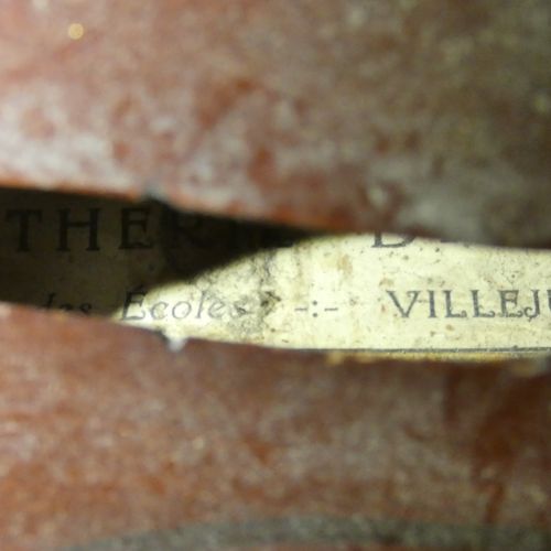Null 
Violon portant une étiquette JTL Géronimo Barnabetti et Lutherie d’art Vil&hellip;