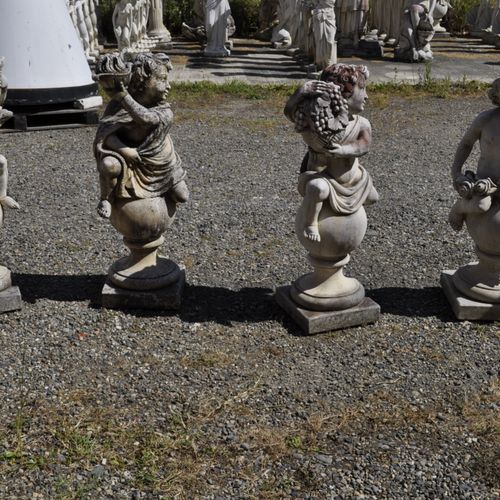 . .

Les 4 saisons, Quatre statues en pierre reconstituée. Travail moderne dans &hellip;