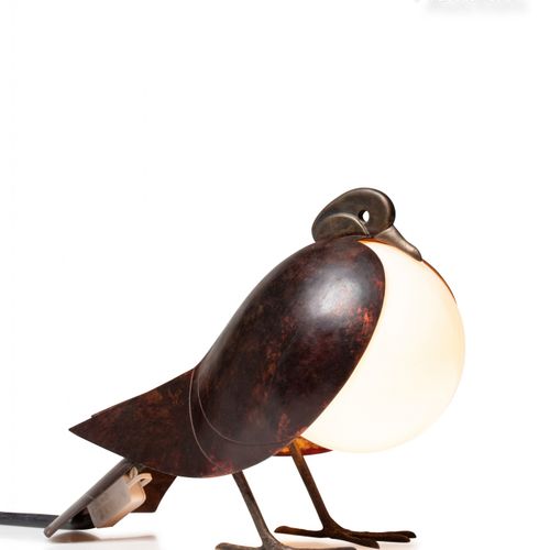 FRANÇOIS XAVIER LALANNE (1927 2008) "Pigeon" 
1999 
Lampe / sculpture en bronze,&hellip;
