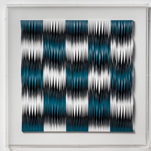 Corinne Warinsko Sans titre, 2021 
Op Art. 
Toile découpée sous plexi. 
100 x 10&hellip;