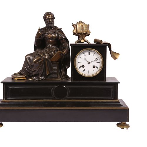 PENDULE Pendule, 19e siècle, en bronze et socle en marbre.