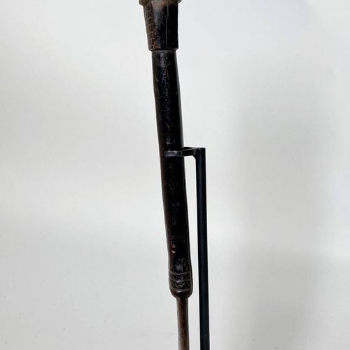 Spatule. Wood with brown patina and marks of use.
Songye, Democratic Republic of&hellip;
