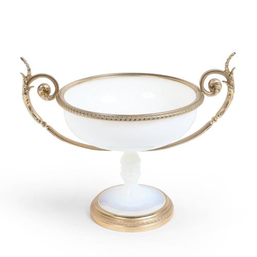 COUPE sur PIEDOUCHE in soapy opaline of Sevres with chased and gilded bronzes wi&hellip;