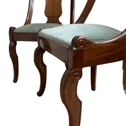 PAIRE DE CHAISE GONDOLE In mahogany veneer and stained wood, openwork back, deco&hellip;