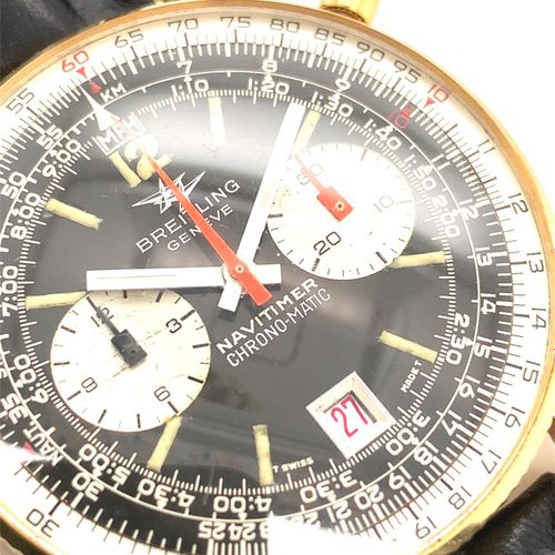 Breitling Goldener Fliegerchronograph mit Rechenschieberfunktion über beidseitig&hellip;