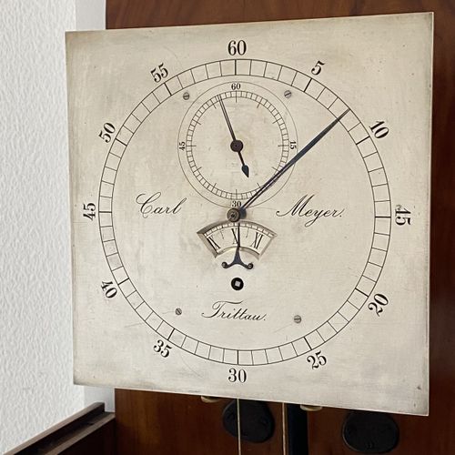 Carl Meyer, Trittau Interesante y elegante reloj de péndulo de precisión con esf&hellip;