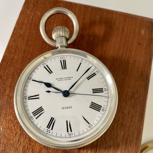 John Carter Lotto misto di 1 cronometro da nave e 3 orologi da osservazione Picc&hellip;