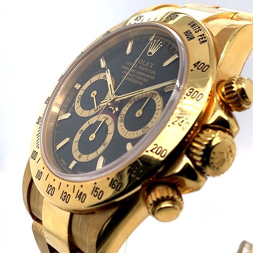 Rolex A popular and well preserved Geneva wrist chronograph with a heavy 18 K go&hellip;