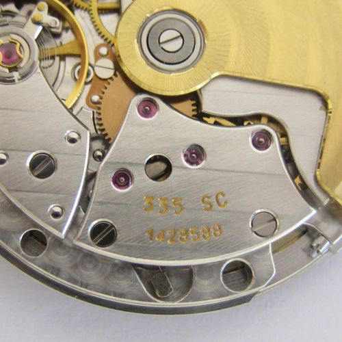 Patek Philippe Nautilus 传说中的、几乎全新的日内瓦腕表，带有中央秒针和日期，来自Nautilus Midsize第二系列的经典型号380&hellip;