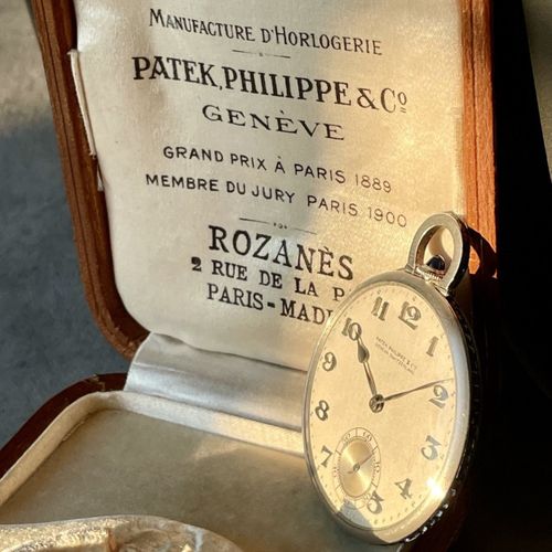 Patek Philippe (*) Elégante montre de poche plate genevoise dans un boîtier en p&hellip;