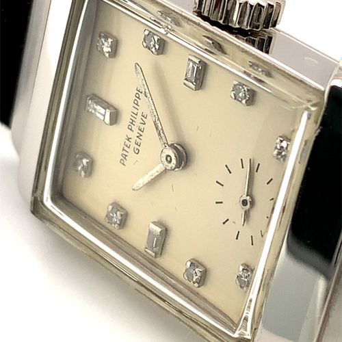 Patek Philippe Raro y elegante reloj de pulsera ginebrino de época con índices b&hellip;
