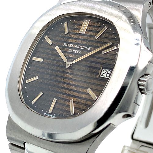 Patek Philippe 传说中的日内瓦古董腕表，带日期和罕见的 "热带表盘 "

，机芯编号1304872，型号3700/1，机芯编号28-255C，尺寸&hellip;