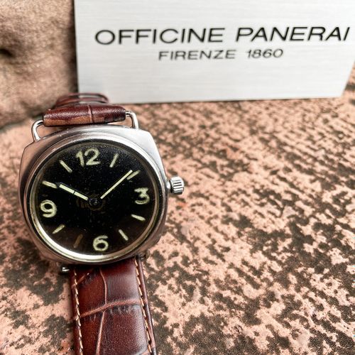 Panerai A remarkable, navy divers watch from the German Navy. 104 watches of th&hellip;