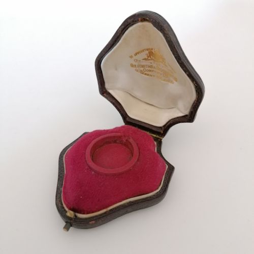 Patek Philippe & Co. Delizioso, rarissimo orologio da tasca in miniatura di Gine&hellip;