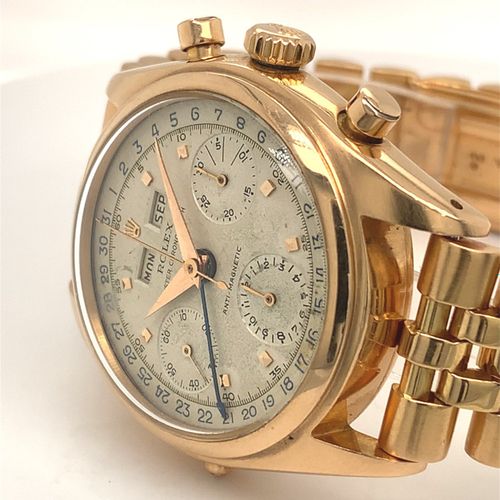 Rolex An important vintage chronograph wristwatch with triple calendar

Ref. 603&hellip;