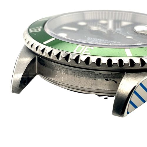 Rolex (*) Montre-bracelet de plongée légendaire avec date et lunette tournante v&hellip;