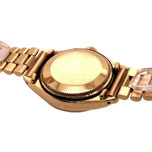 Rolex - Lady Datejust A lady's elegant vintage diamond-set wristwatch with centr&hellip;