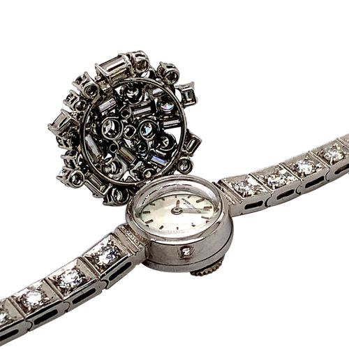 Vacheron & Constantin (*) A very elegant vintage bracelet watch set with diamond&hellip;