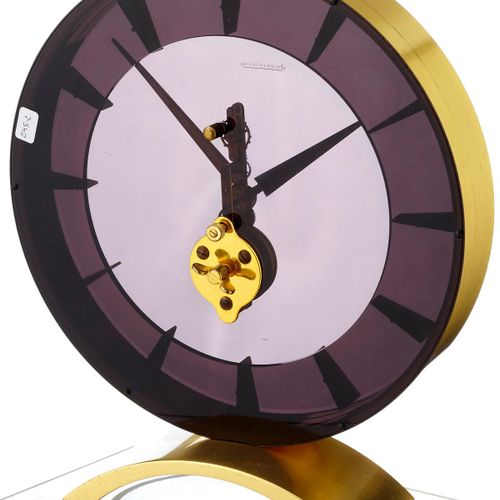 Null Horloge de table Jaeger-LeCoultre. Boîtier en laiton doré et mouvement sque&hellip;