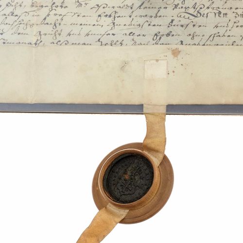 Null 19世纪上半叶的文件《Zinns Brieff》。羊皮纸上的书法文件。附有木质密封盒。有岁月的痕迹，边缘有破损 高度：33.5厘米 宽度：39.5厘米