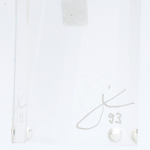 Null 罗特利斯伯格-弗雷迪两者都在一个有机玻璃底座上签署了 "Air"。日期为1993年，编号为152和153，高度分别为35.5厘米和38厘米。两件青铜雕&hellip;