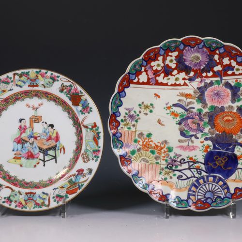 Japan, Imari porseleinen schaal en China, famille rose porseleinen bord, modern,&hellip;