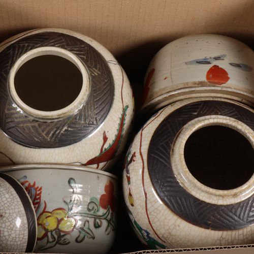 Divers Aziatisch porselein en steengoed, 20e eeuw; Miscellaneous Asian porcelain&hellip;