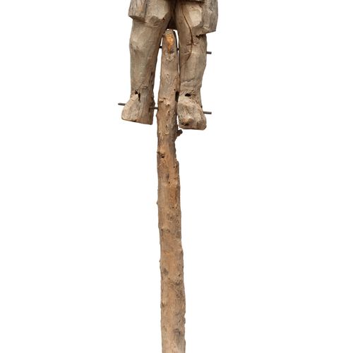 Tanzania-Malawi (?), a female figure, mounted on a pole Tansania-Malawi (?), wei&hellip;