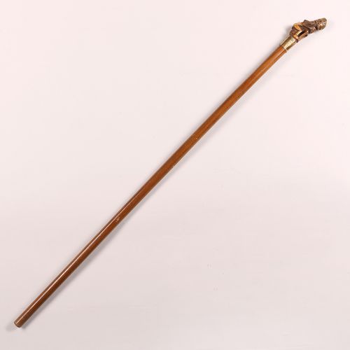 Lombok, a cane with carved bone handle. Lombok, ein Stock mit geschnitztem Knoch&hellip;