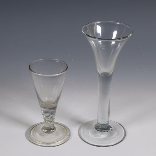 Engeland, wijnglas, 18e eeuw; Inglaterra, copa de vino, siglo XVIII; Cáliz y tal&hellip;