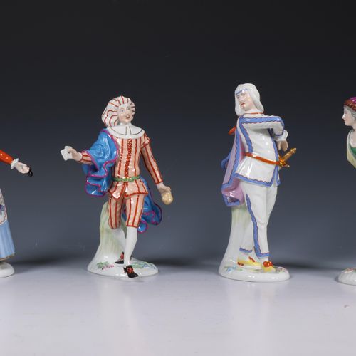 Fürstenberg, vijf porseleinen vormstukken, figuren uit Commedia dell'Arte, 20e e&hellip;