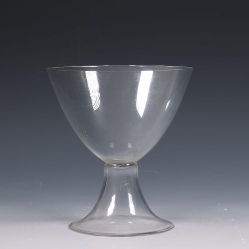 Josephinenhütte Schreiberhau, ontwerp Gerard Muller, bourgogne glas, model cyran&hellip;