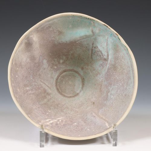 Johan van Loon (1934-2020) Johan van Loon (1934-2020) molded porcelain bowl with&hellip;