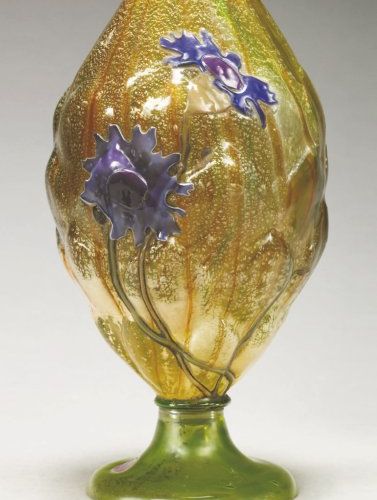 Émile GALLÉ (1846-1904) Vase bleuet en marqueterie de verre et inclusions. Excep&hellip;