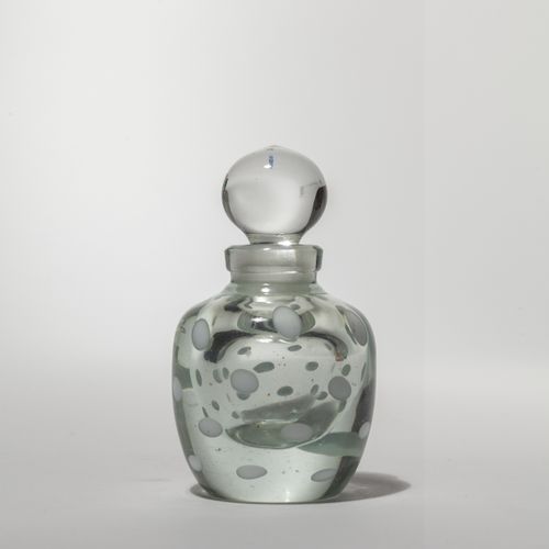 SCARPA CARLO VENINI CARLO SCARPA VENINI 有乳白色斑点的透明玻璃香水瓶 1930年代 酸性标记 "VENINI muran&hellip;