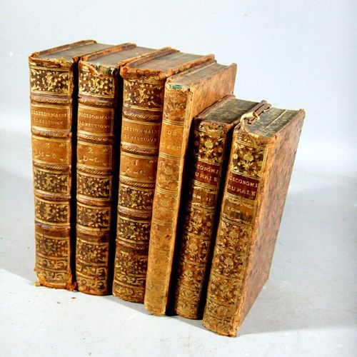 1.[农业]。一套6本18世纪的书，以大理石棕褐色基底和装饰的书脊装订，主题为：BERTRAND（Jean）。De l'eau relativement à l&hellip;