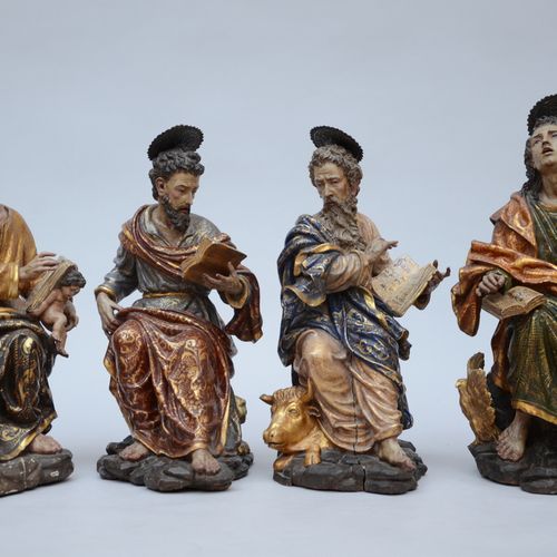 Null Quatre sculpture en bois polychromé 'evangelistes', Europe du Sud (h41)