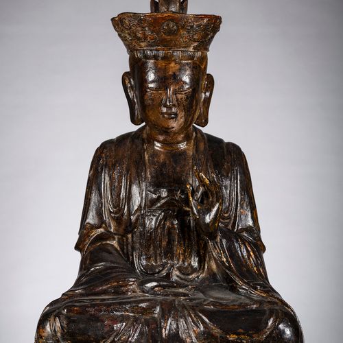 Null Grand bouddha vietnamien en bois laqué, 18ième - 19ième siècle (h67cm)
