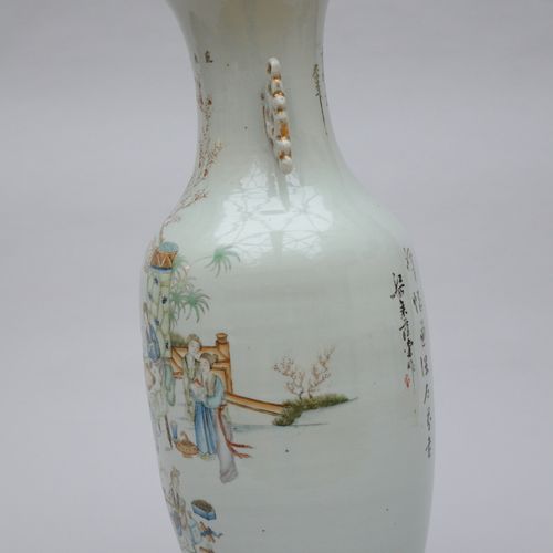 Null Vase en porcelaine de Chine 'dames' (h56.5) (*)