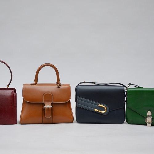 Null Lot: 4 sacs à main, dont 3 de Delvaux